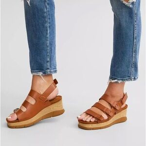 Pierre Dumas Essence Flatform Brown Tan Leather-Look Wedge Sandals